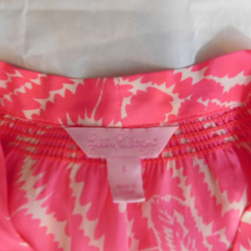 LILLY PULITZER SILK BOW SLEEVELESS BLOUSE - Picture 7 of 8